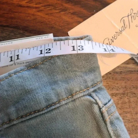 Universal Thread No stretch Boyfriend - Picture 13 of 14